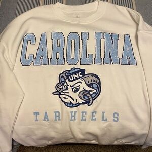 North Carolina sweatshirt (NEW)